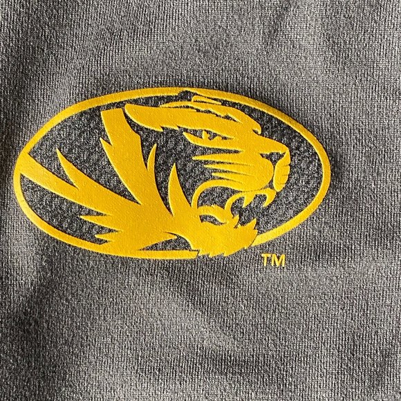 NIKE DRI-FIT TIGERS Gray Thumb holes Sweatshirt 1/2 Zip Front, Long Sleeve Sz M - Picture 10 of 16